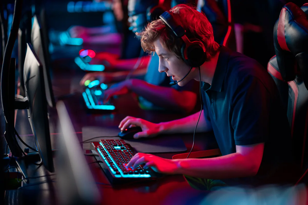 Gaming laptops with RGB keyboards and high performance graphics set up for esports and VR event use